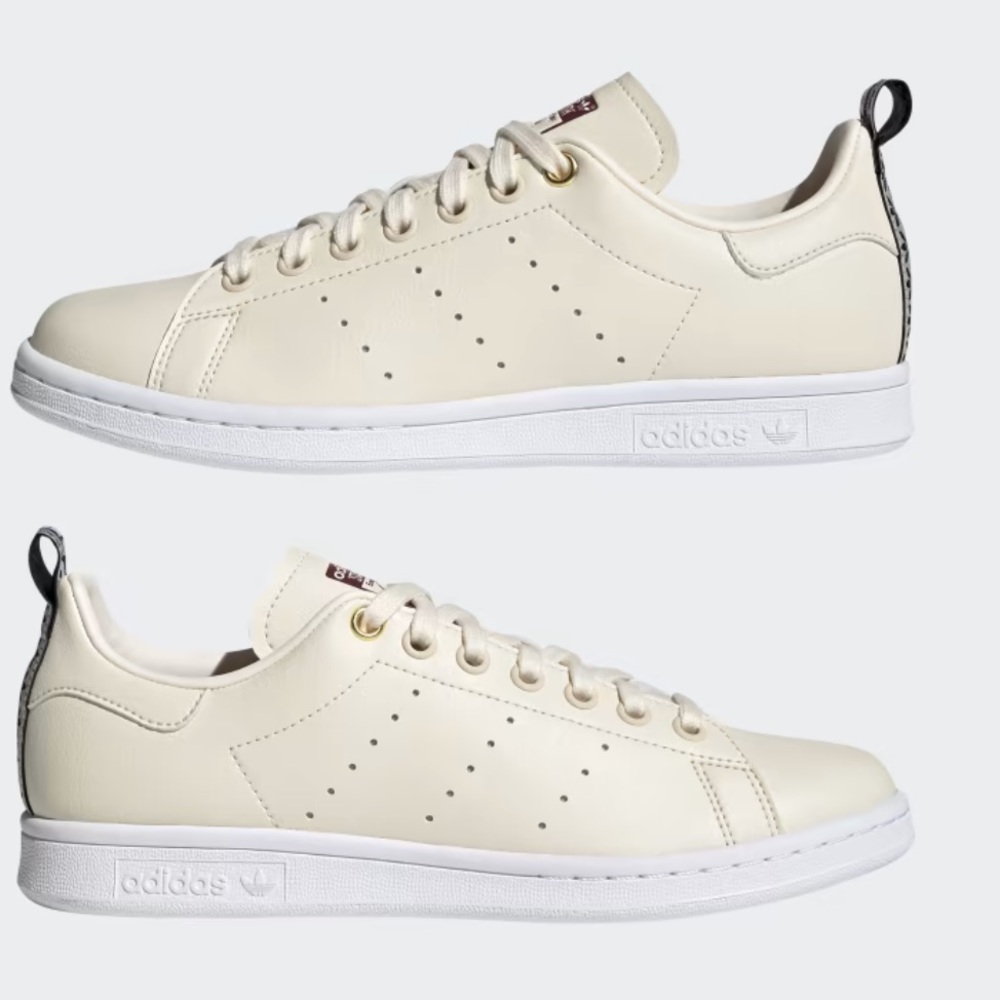STAN SMITH Wonder White Cloud White and Victory Crimson
Adidas Originals Size 8